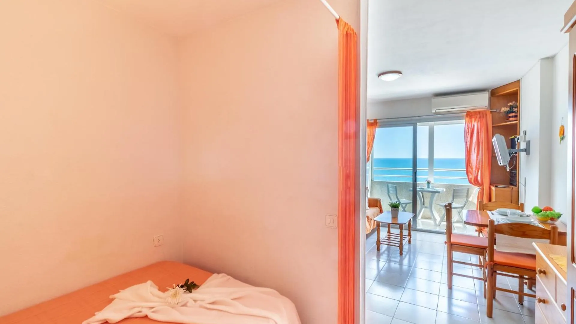 Miami 1302Bonito Estudio Con Vistas Al Mar Empuriabrava Apartmán